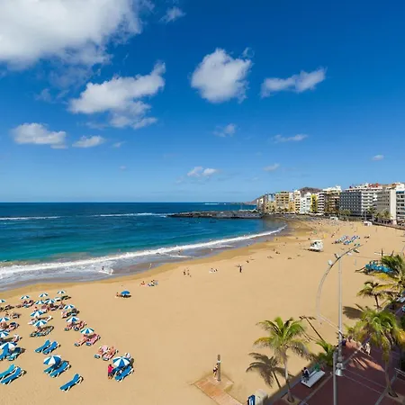Yang * Las Palmas / Gran Canaria